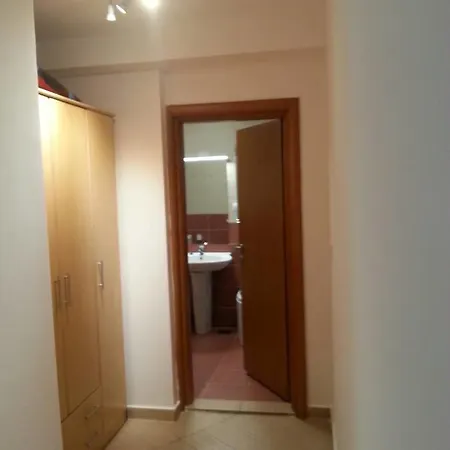 Iskra Apartment